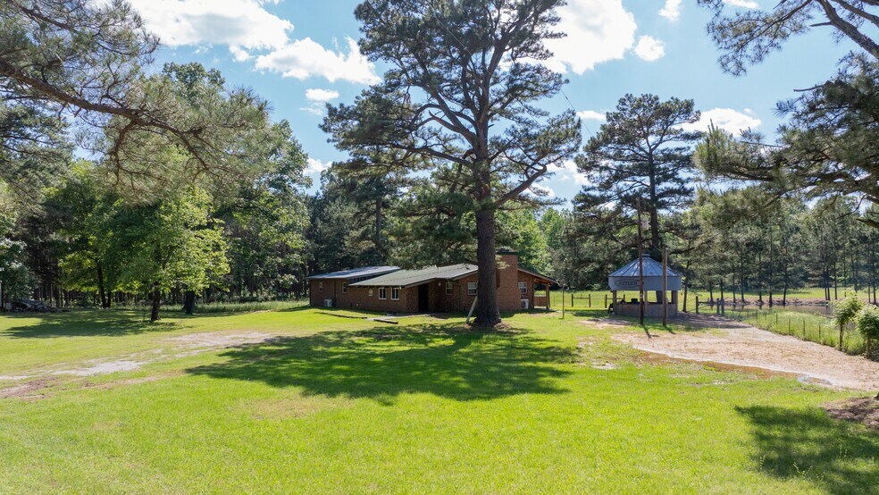 More Photos Of 17631 Farm Road 1159, Clarksville Land For Sale