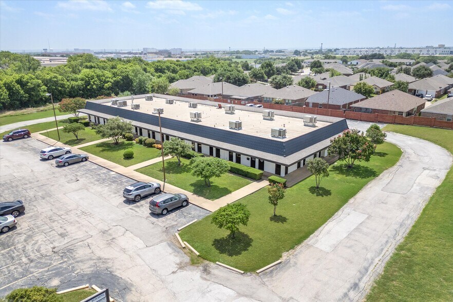 More Photos Of 2701 Osler Dr, Grand Prairie Medical For Sale
