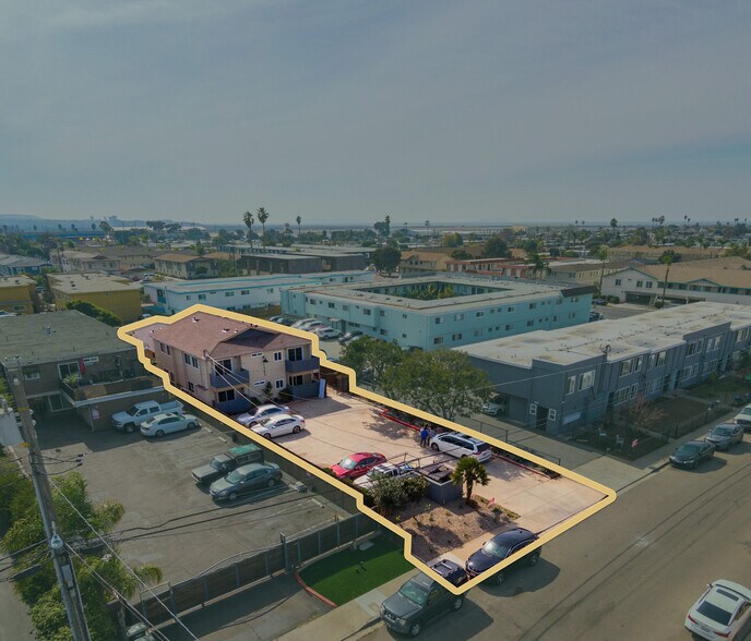 Primary Photo Of 1343-1347 Grove Ave, Imperial Beach Apartments For Sale