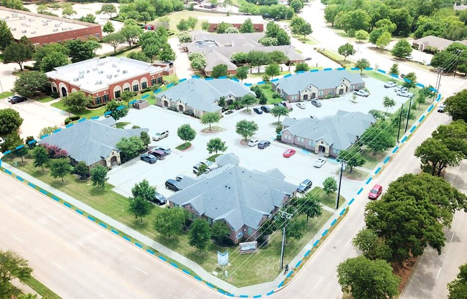 More Photos Of 2301 Mustang Dr, Grapevine Unknown For Lease