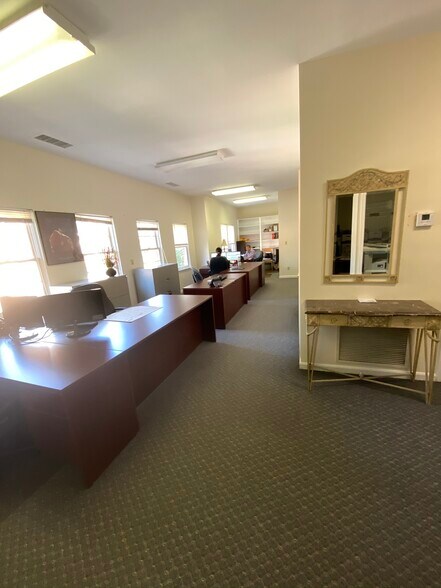 More Photos Of 4200 Evergreen Ln, Annandale Medical For Sale