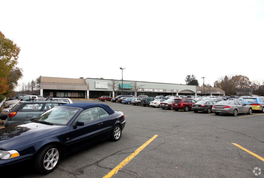 More Photos Of 489-493 Bernardston Rd, Greenfield Storefront For Lease