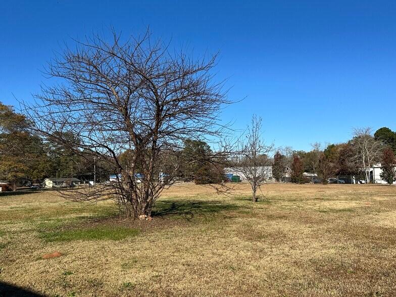 More Photos Of 504 Martin Luther King Jr Dr, Greensboro Daycare Center For Sale