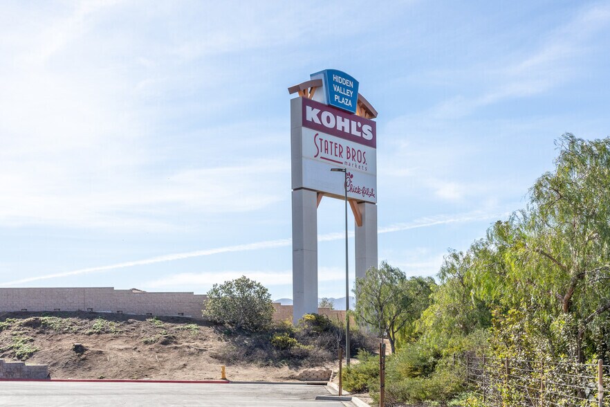 More Photos Of 450-590 Hidden Valley Pky, Corona Unknown For Lease