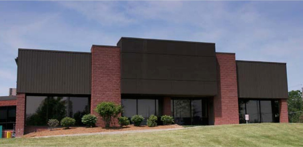 More Photos Of 2144 Brighton Henrietta Town Line Rd, Rochester Light Distribution For Lease