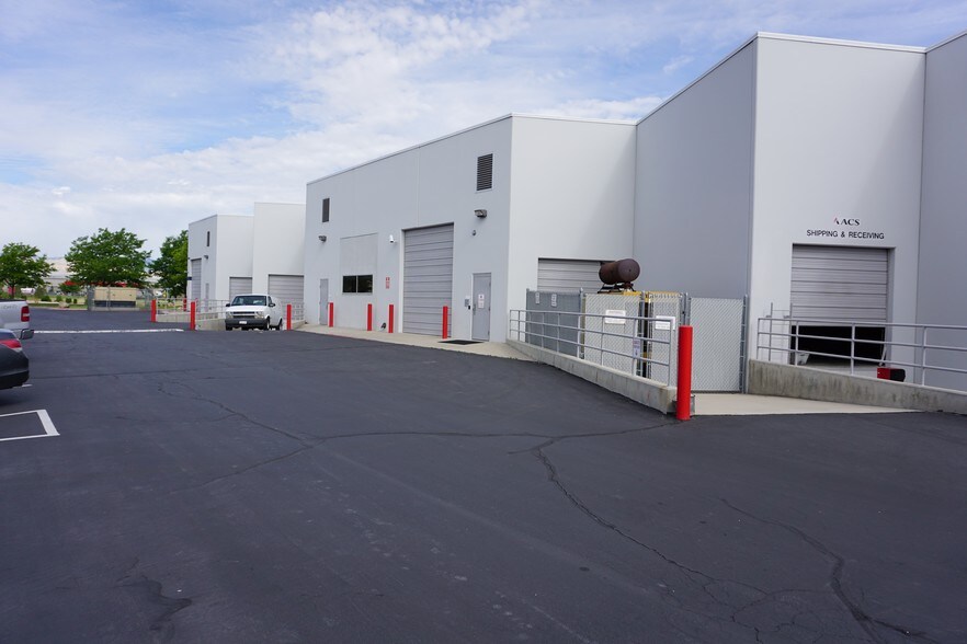 More Photos Of 12453 S 265 W, Draper Warehouse For Lease