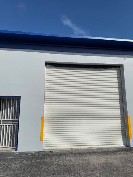 More Photos Of 10330-10364 SW 187th St, Miami Industrial For Sale