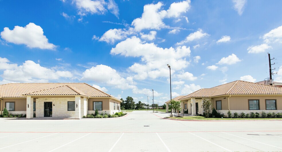 More Photos Of 8525 N Sam Houston Pkwy E, Humble Office Residential For Sale