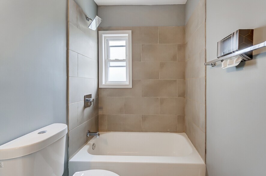 More Photos Of 2346-2350 Boone Ave, Cincinnati Apartments For Sale