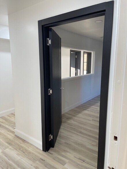 More Photos Of 1539 Franklin Ave, Mineola Office For Lease