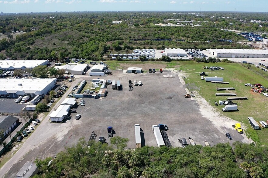 Primary Photo Of 4922 N 56th St, Tampa Manufacturing For Lease