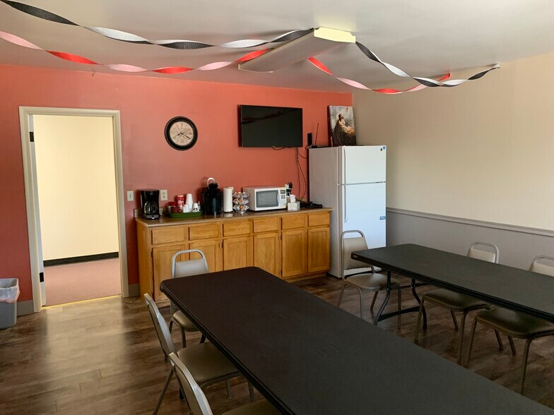 More Photos Of 4494 Morrish Rd, Swartz Creek Daycare Center For Sale