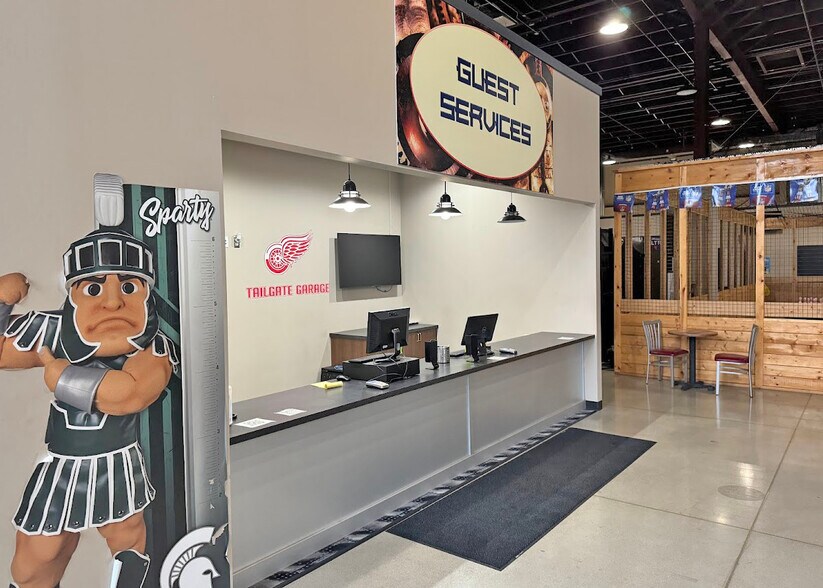 More Photos Of 43335 Michigan Ave, Canton Freestanding For Sale