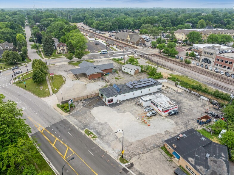 Primary Photo Of 618-628 1st, Geneva Carwash For Sale