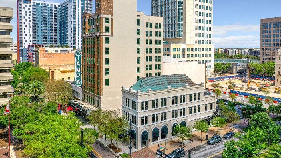 More Photos Of 707 N Franklin St, Tampa Office For Lease