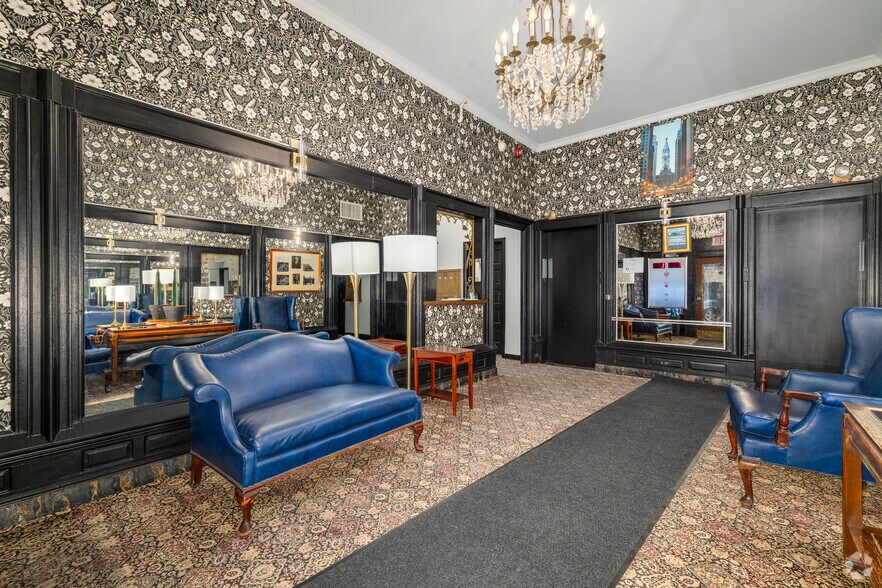 More Photos Of 135 S 20th St, Philadelphia Apartments For Lease