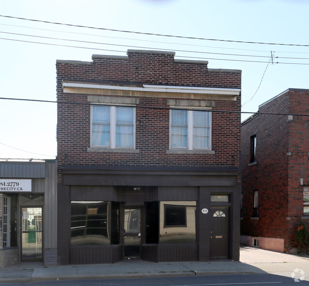 Primary Photo Of 772 Barton St E, Hamilton Storefront Retail Residential For Sale