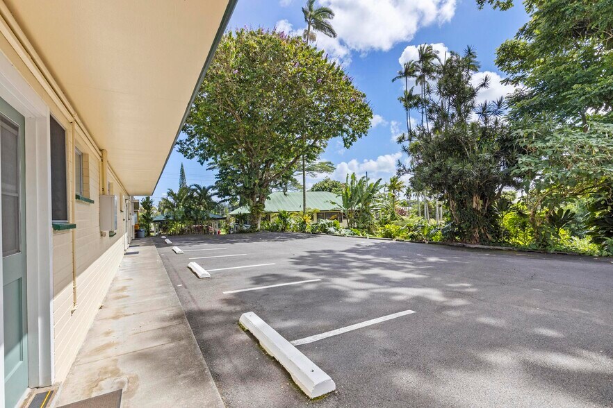 More Photos Of 333 Iliahi St, Hilo Hotel For Sale