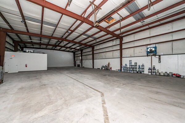 More Photos Of 3567 Meeting Street Rd, North Charleston Unknown For Lease