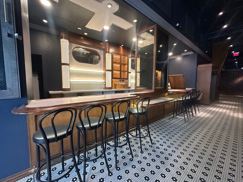 More Photos Of 1680 N Vine St, Hollywood Loft Creative Space For Lease