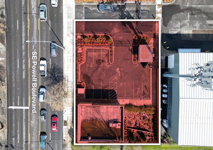 More Photos Of 4716 SE Powell Blvd, Portland Storefront Retail Office For Lease