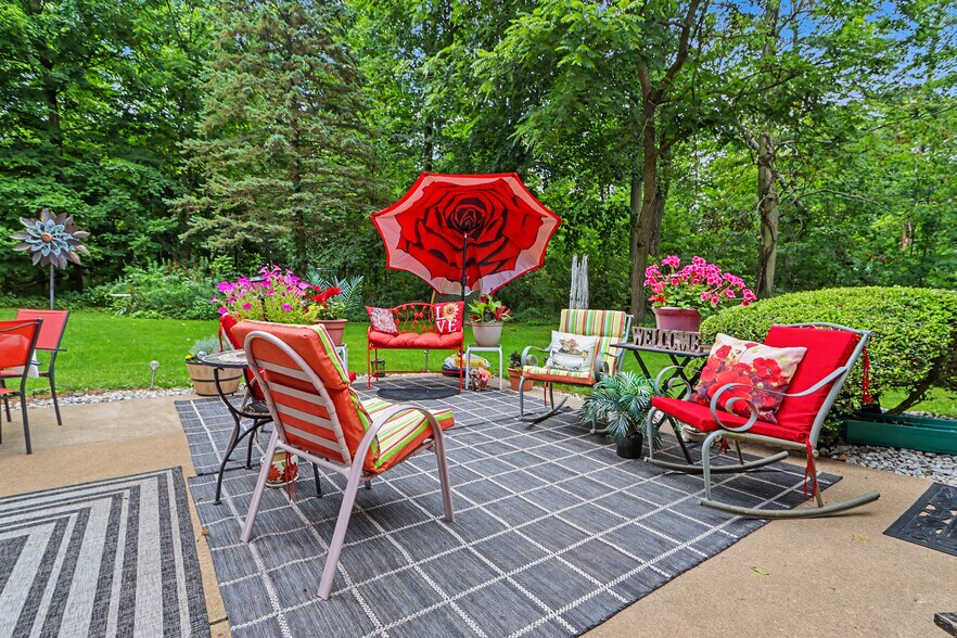 More Photos Of 524 State Route 314 N, Ontario Specialty For Sale