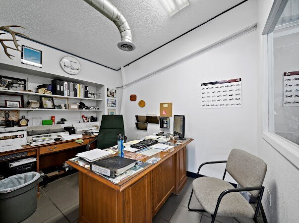 More Photos Of 908 W 3rd St, Big Spring Auto Dealership For Sale