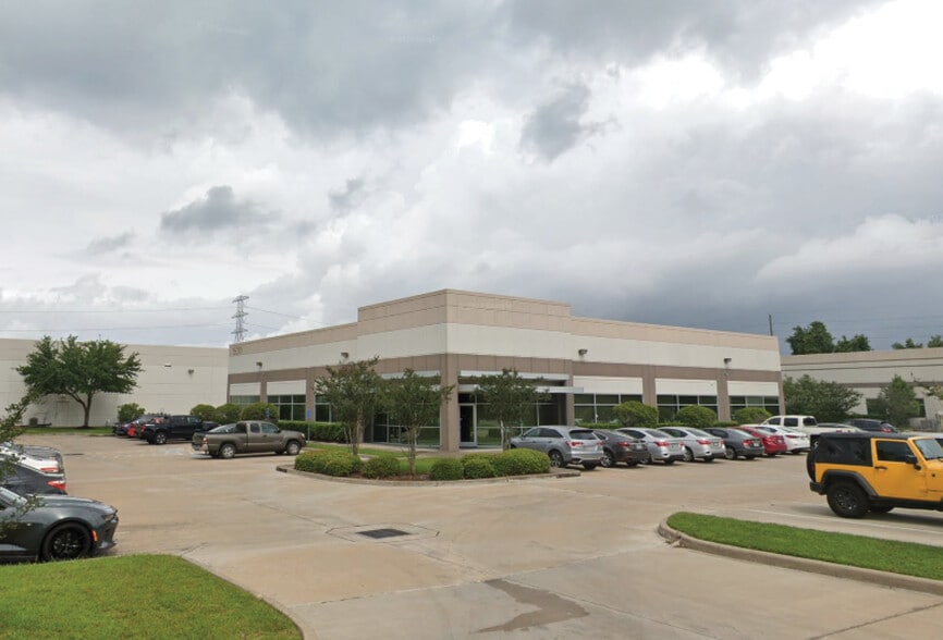 More Photos Of 15310 Park Row, Houston Office For Lease