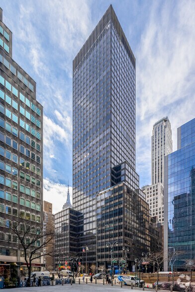 Primary Photo Of 90 Park Ave, New York Office For Lease