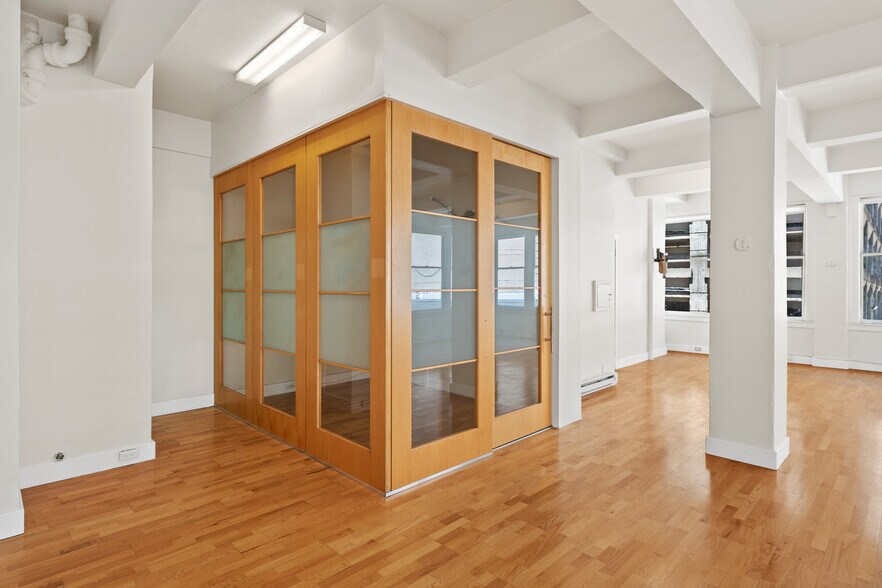 More Photos Of 165 Jessie St, San Francisco Storefront Retail Office For Lease