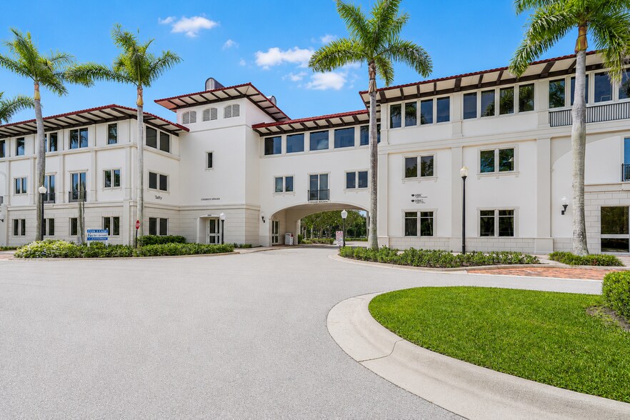 More Photos Of 1000 SE Monterey Commons Blvd, Stuart Unknown For Lease