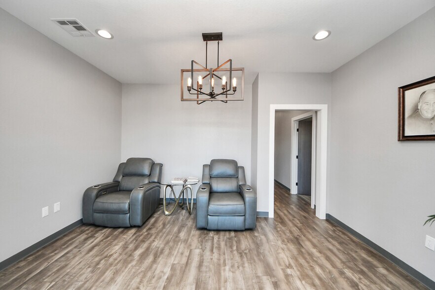 More Photos Of 800 Bonaventure Way, Sugar Land Medical For Sale