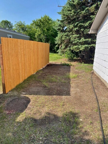 More Photos Of 300 Main St, Sherwood Apartments For Sale