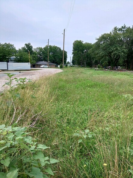 Primary Photo Of 411 Hillsman Ln, Sugar Land Land For Sale