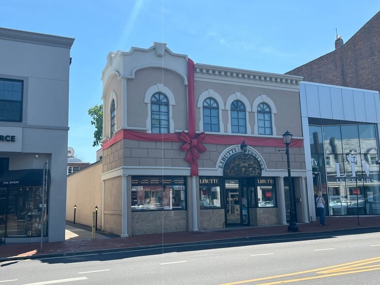 Primary Photo Of 334 New York Ave, Huntington Storefront Retail Residential For Sale
