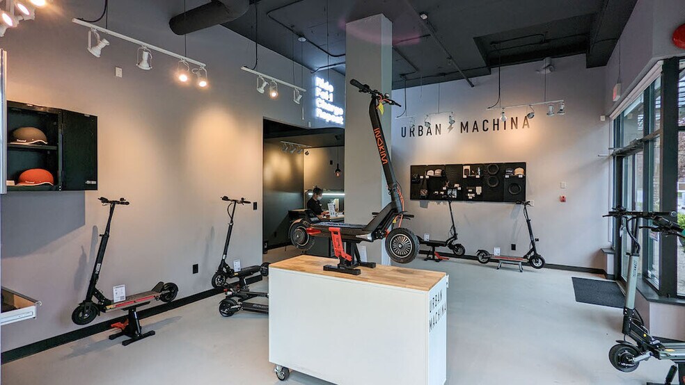 More Photos Of 1835 1st Ave W, Vancouver Apartments For Sale