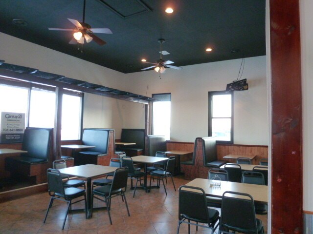 More Photos Of 314 S Harlem Ave, Peotone Fast Food For Sale