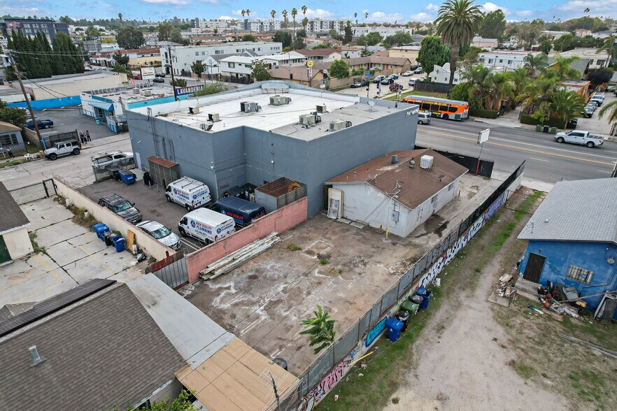 More Photos Of 6216 Crenshaw Blvd, Los Angeles Office For Sale