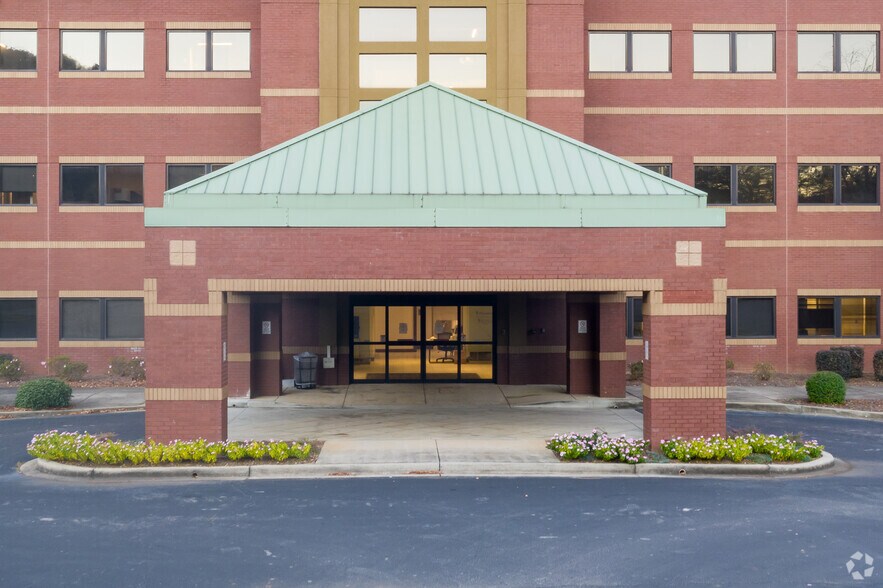 More Photos Of 4515 Southlake Pky, Birmingham Medical For Lease