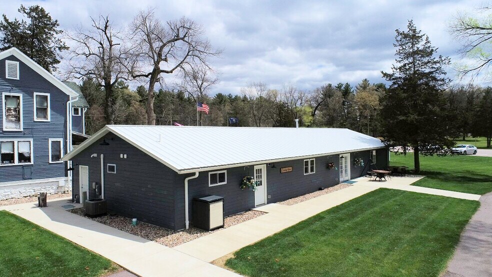 More Photos Of 3884 S Gillette Dr, Wisconsin Dells Lodge Meeting Hall For Sale