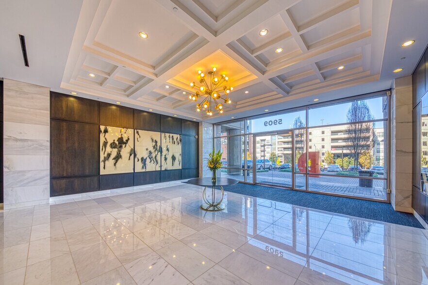 More Photos Of 5901 Peachtree Dunwoody Rd NE, Atlanta Unknown For Lease