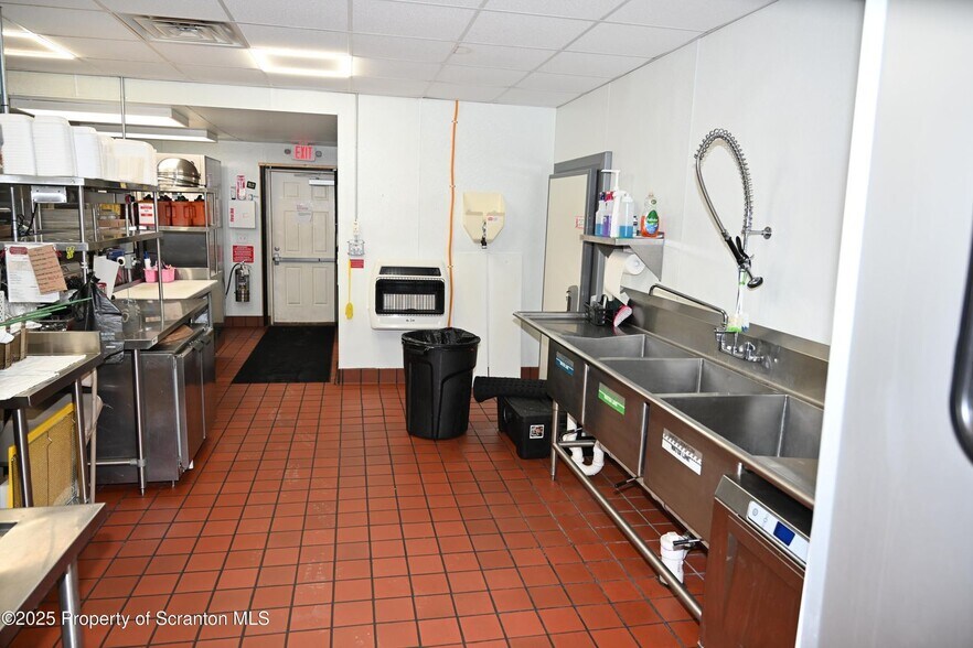 More Photos Of 11143 State Route 29, Montrose Restaurant For Sale