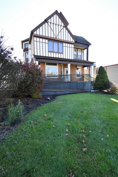 More Photos Of 281 Main St, Greenville Medical For Sale