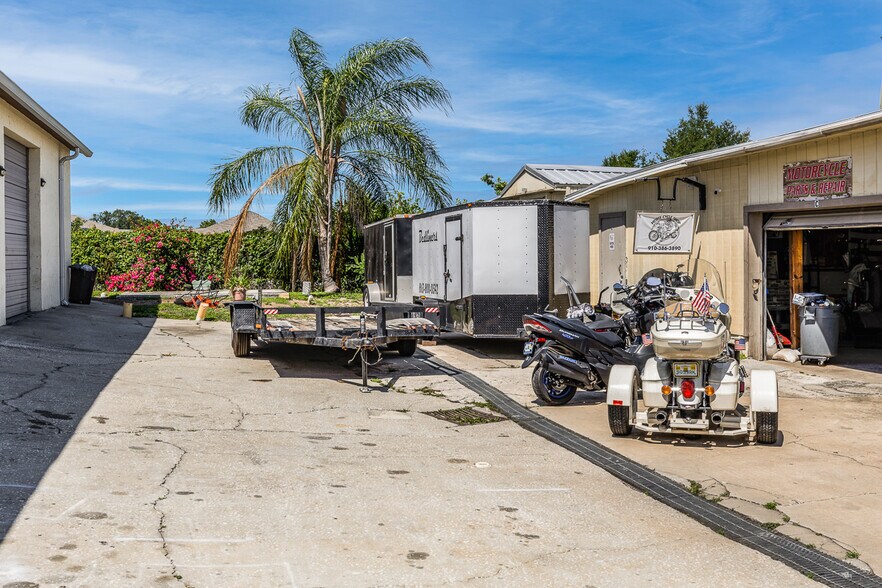 More Photos Of 3545 Recker Hwy, Winter Haven Warehouse For Sale