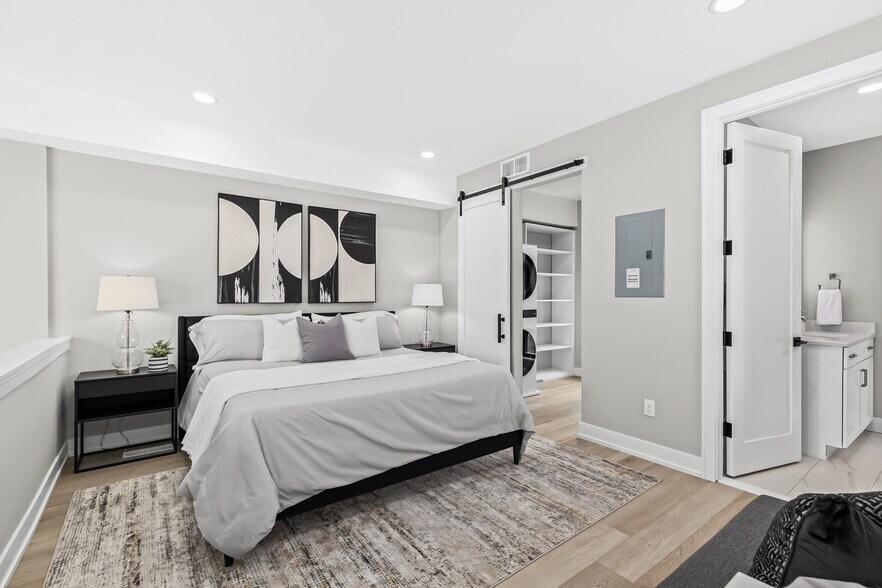 More Photos Of 460 W Tienken Rd, Rochester Hills Apartments For Sale