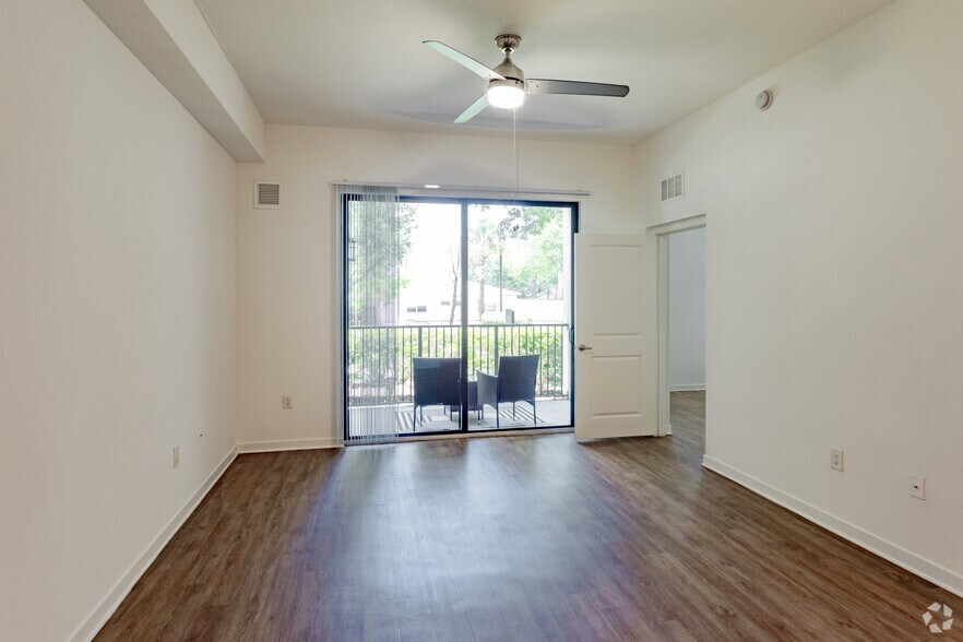 More Photos Of 1351 S Federal Hwy, Boynton Beach Apartments For Lease