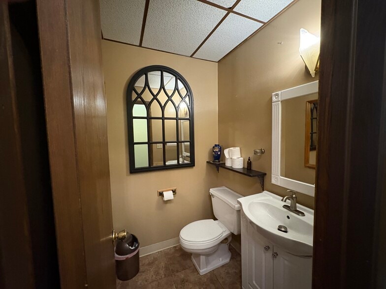 More Photos Of 15 W Redwing St, Duluth Office Residential For Sale