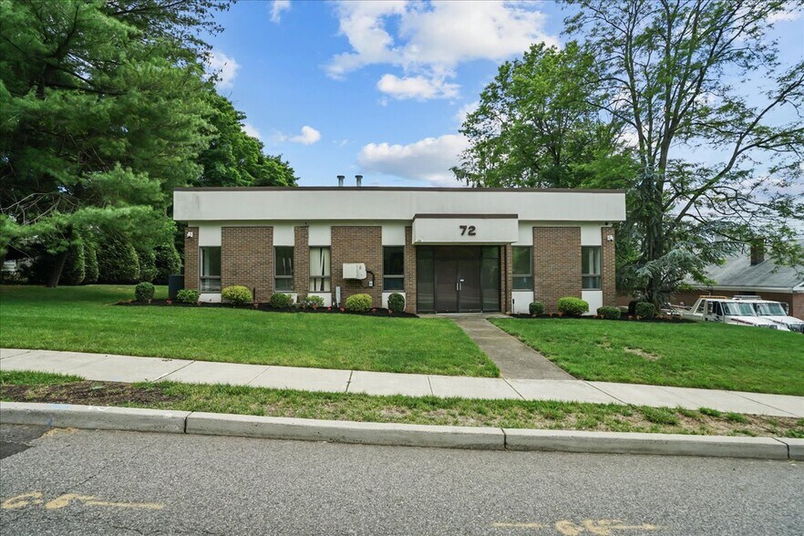 More Photos Of 72 Summit Ave, Montvale Office Residential For Lease