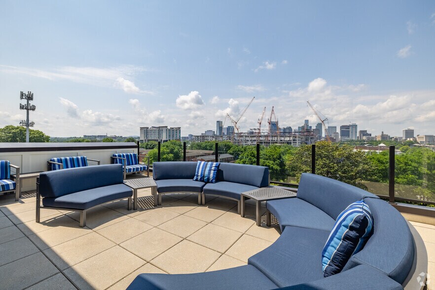 More Photos Of 120 S 5th St, Nashville Apartments For Lease