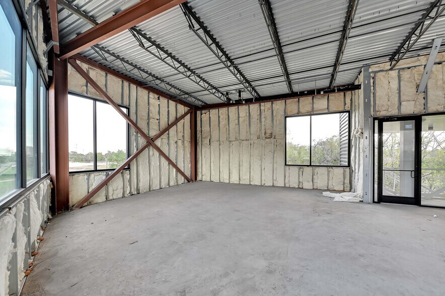 More Photos Of 4455 N Braeswood Blvd, Houston Medical For Lease